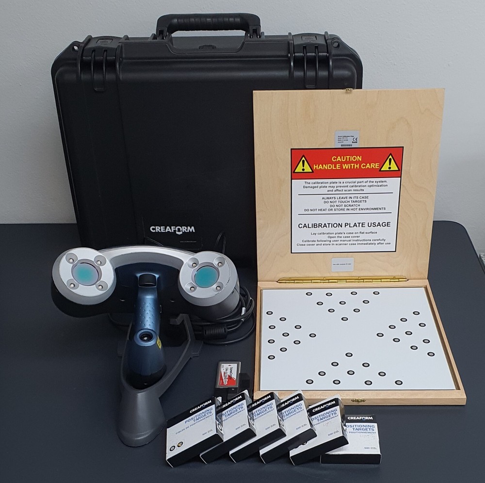 Creaform REVscan Portable 3D Scanner w/ Calibration Plate, Case