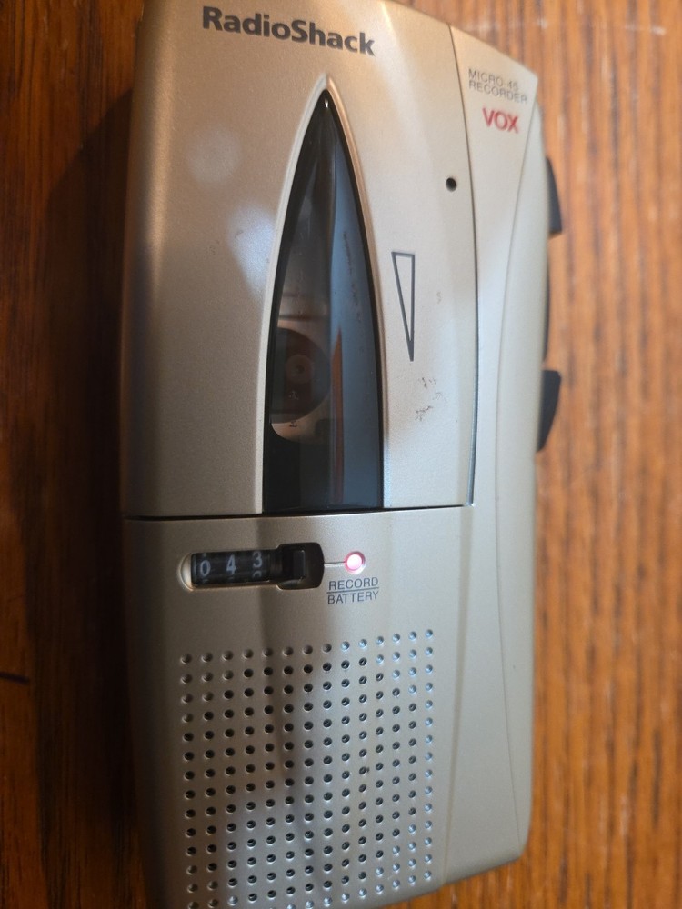 Radio Shack Micro-45 VOX Microcassette Recorder 14-1184 - Tested & Working