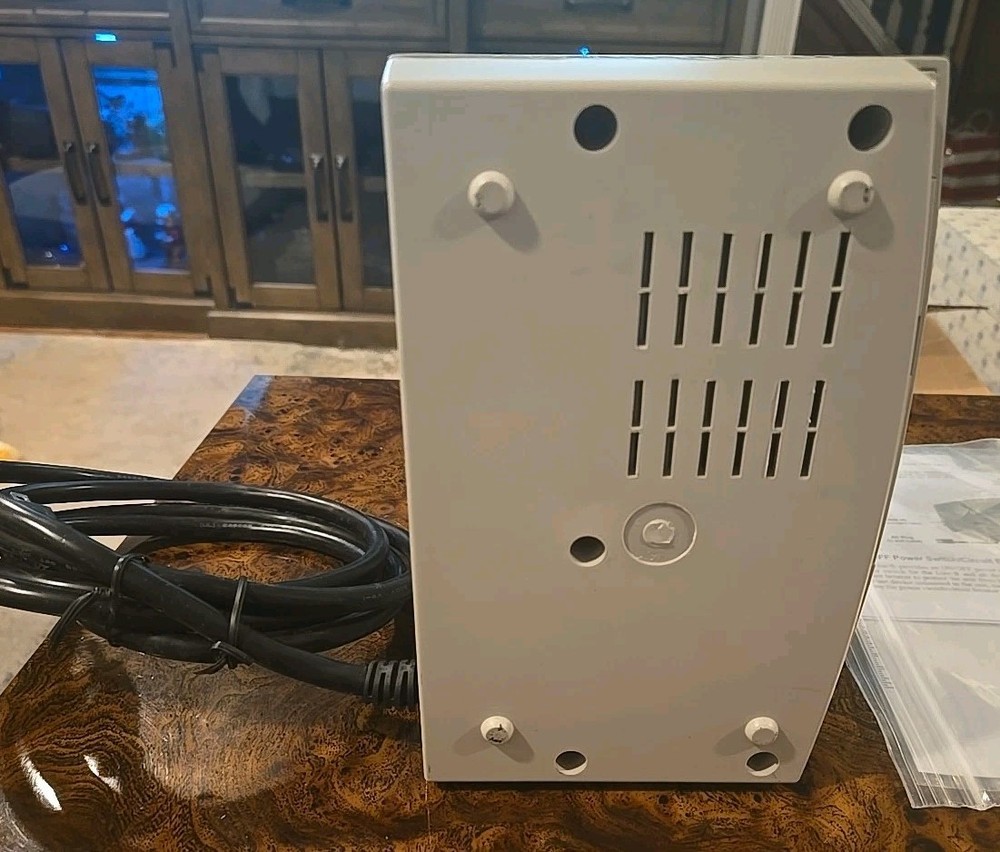 APC Line R 1200 Automatic Voltage Regulator