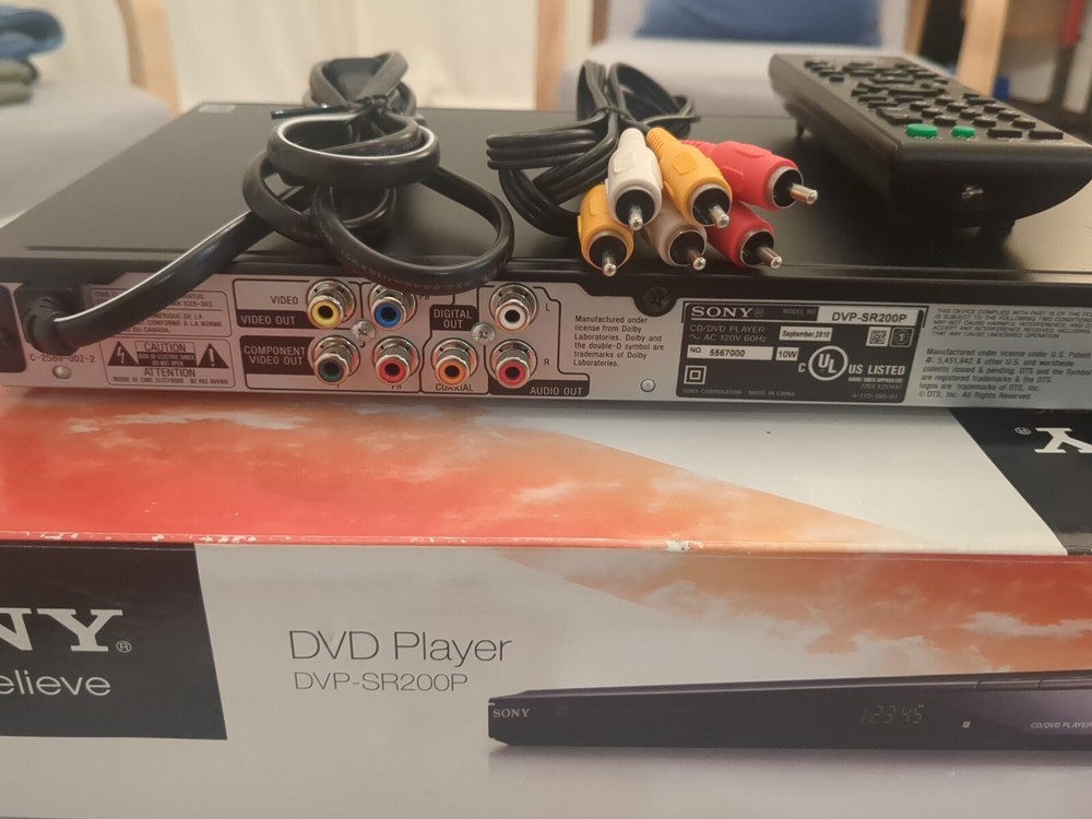 Sony DVP-SR200P DVD Player Open Box