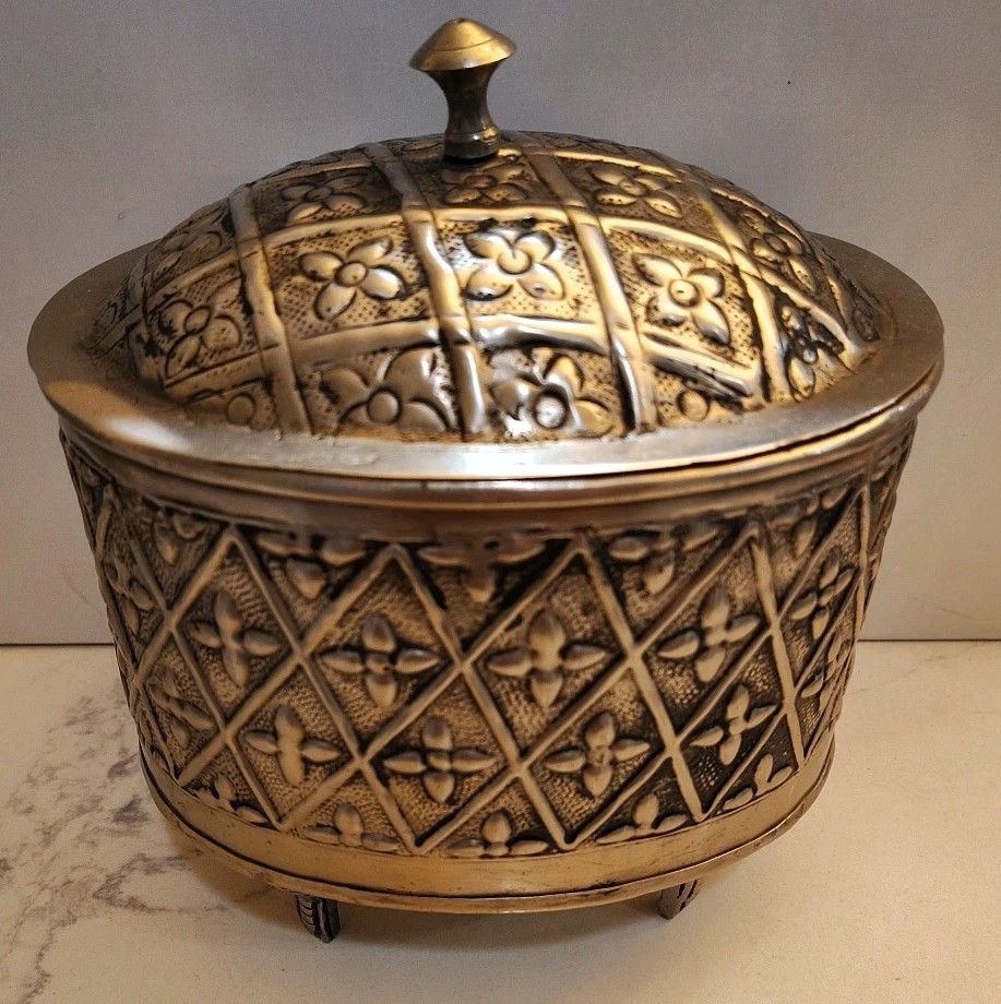 Silver Plate Salt Cellar Lidded Caddy Embossed India