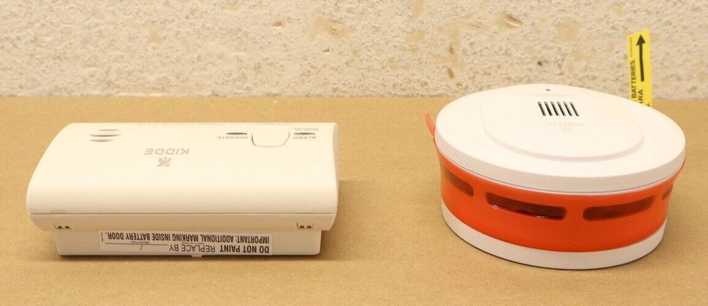 Kidde 4" Smoke Detector 10SDR & Carbon Monoxide KN-COB-LP2 2-Pack combo