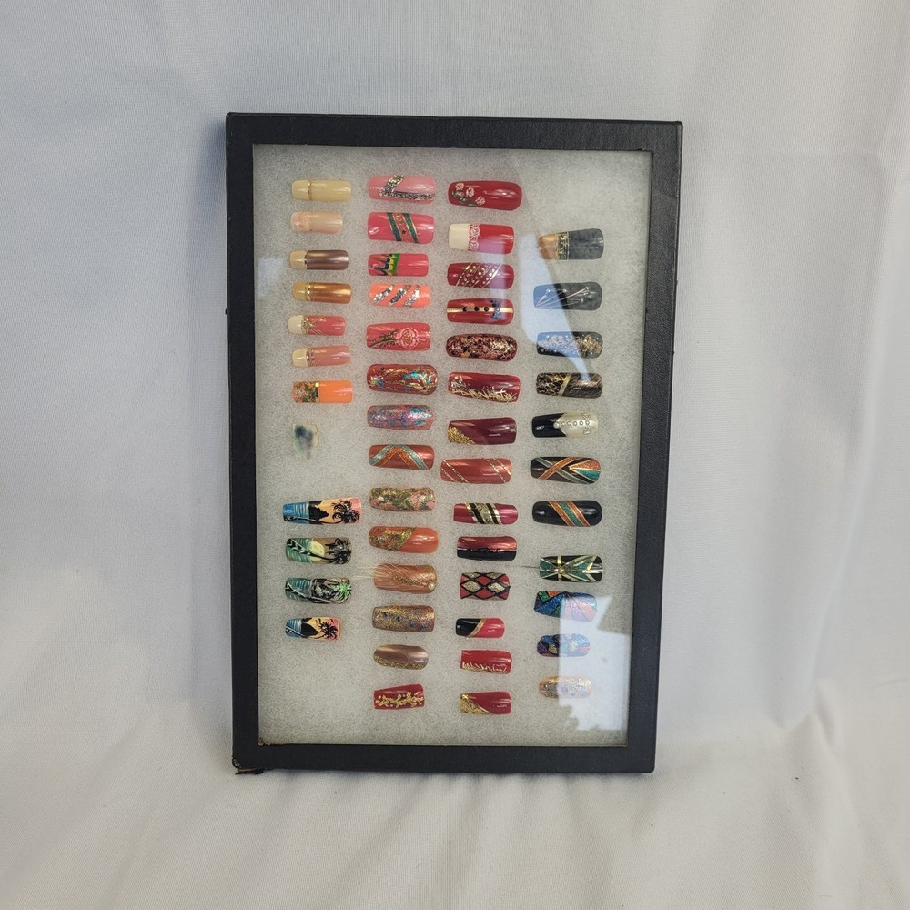 Vintage Nail Art Sample Display Frame Press On Tips Salon Wall Case
