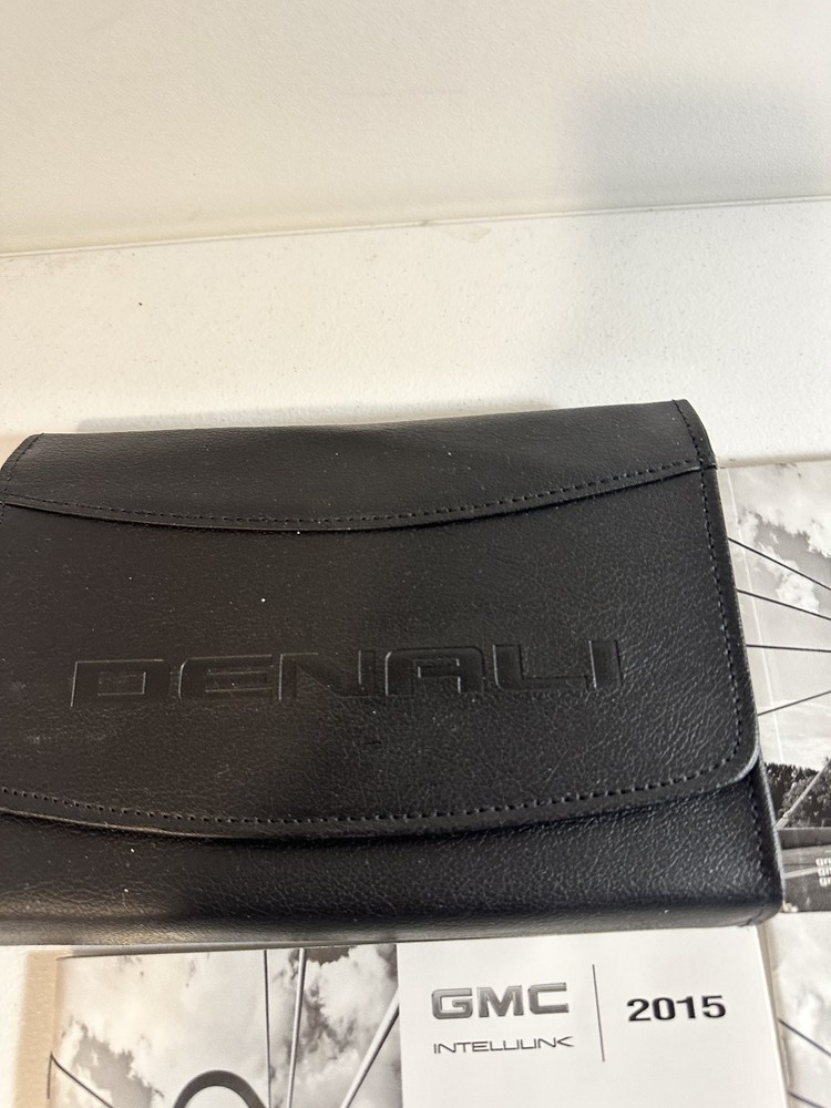 2015 GMC Sierra Denali Owner's Manual Set