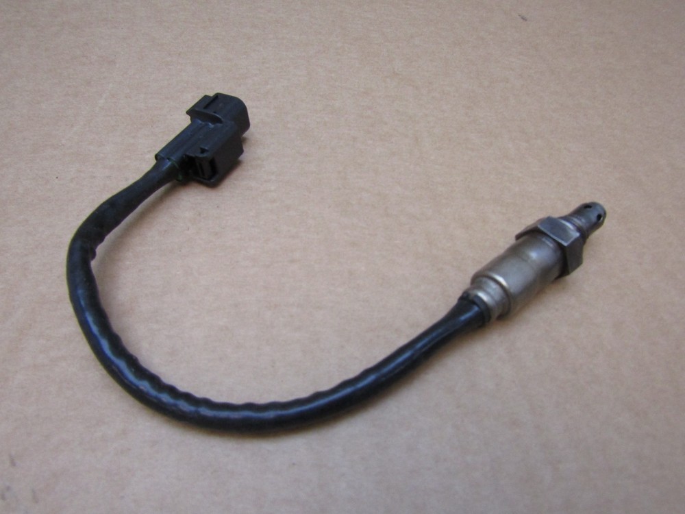 Piaggio Vespa GTS 300 2022 1,230 miles lambda sensor (15643)