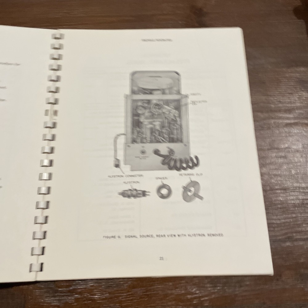 PRD Electronics Type L712 & S712 Signal Sources Operating Instructions 1962