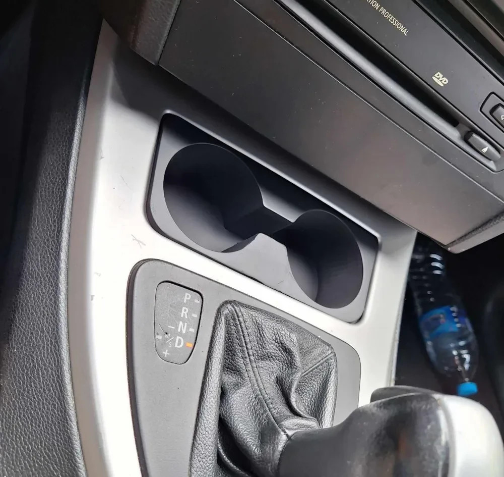 BMW Dual CUP HOLDER BMW E90/E91/E92/E93 - With or Without 12V socket