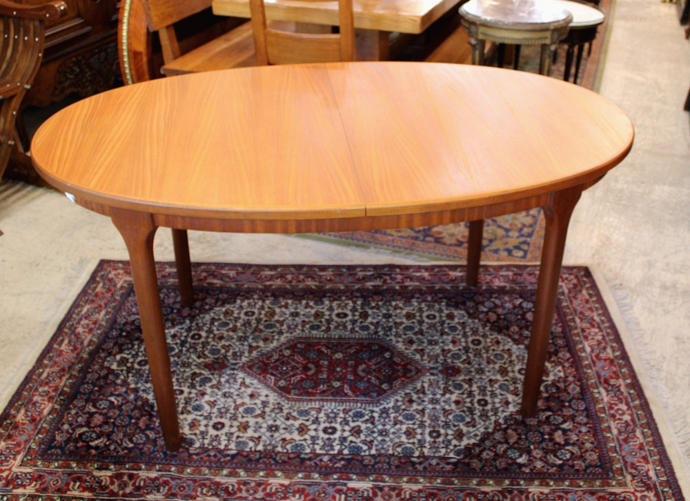 Mid Century Teak Wood McIntosh Butterfly Leaf Dining Table