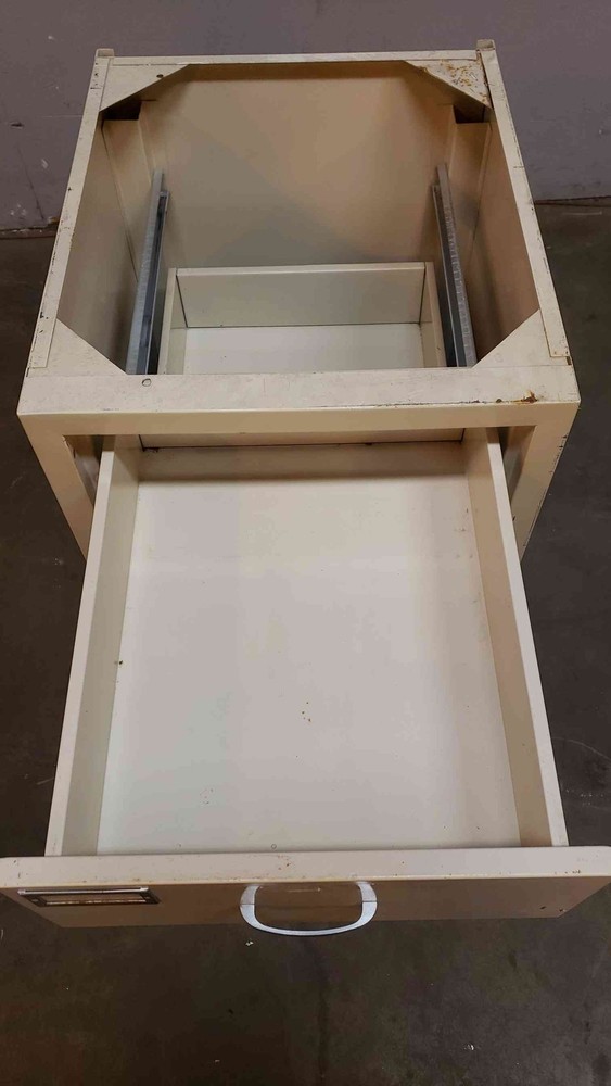 Duralab 1'7" Drawer Casework (SKU: 2500AA)(2500AA)