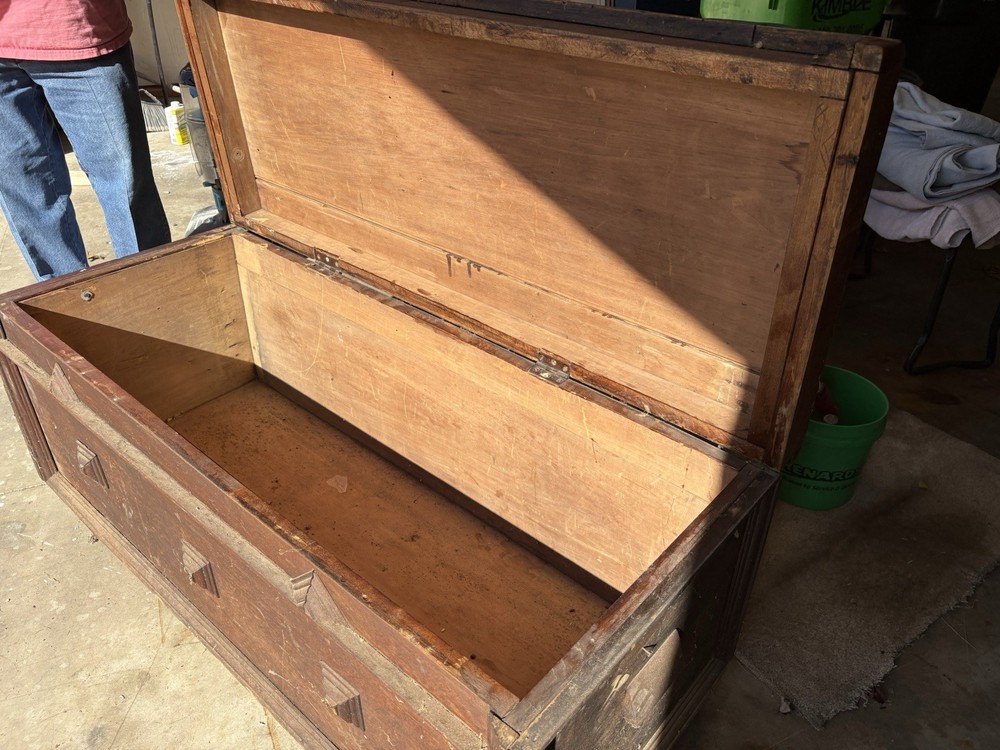 Wood Blanket Chest