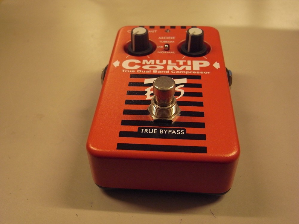 EBS Multi Comp Red Compressor Pedal 2-Knob Limited Edition Used