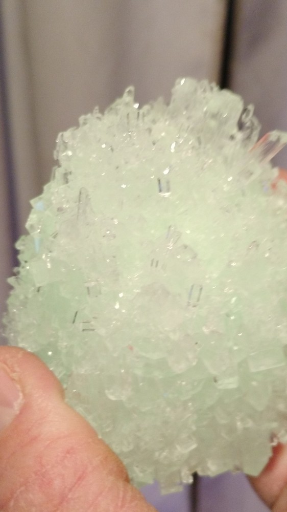 Kryptonite Crystal UV Reactive Cluster