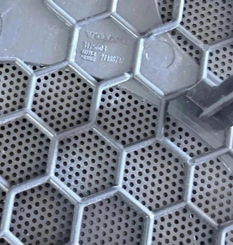 Volvo VNL Front Dash Speaker Cover