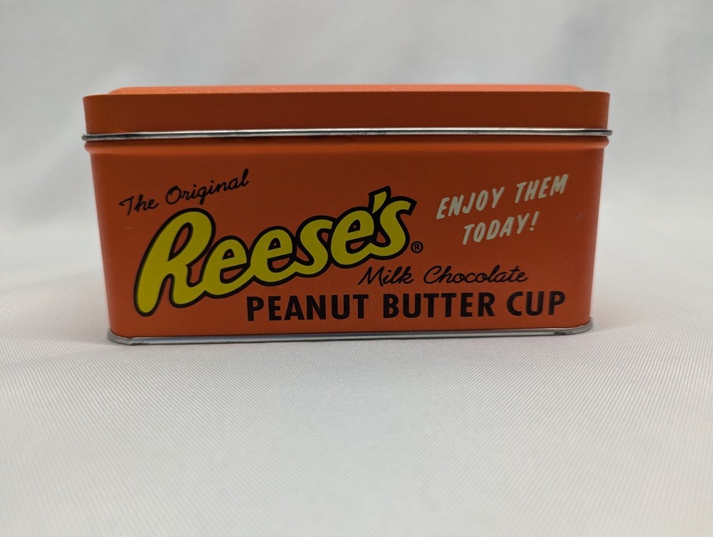 Reese's Peanut Butter Cup "Peanutritious Tin" Hershey's Millennium #3 1997 EMPTY