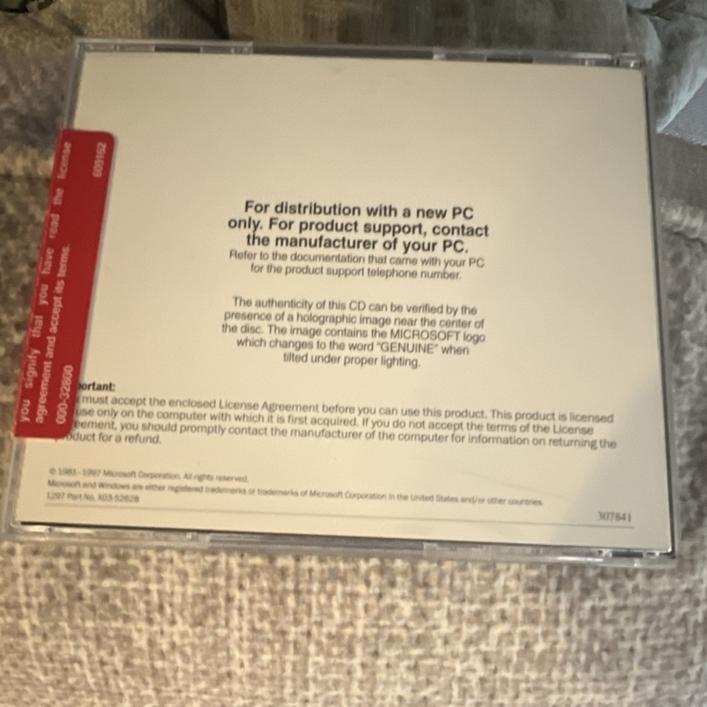 Microsoft Windows 95 With USB Support OEM CD English Operating System Sampler