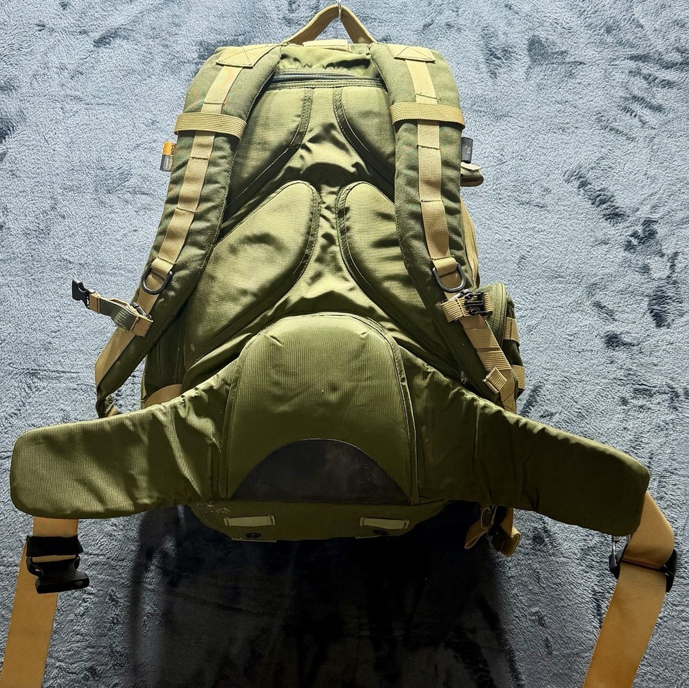 Camelbak Maximum Gear BFM Large Tactical Backpack. Great Condition.