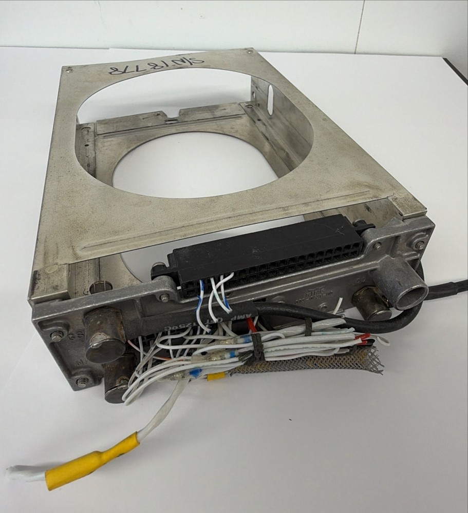 Bendix King KX 155 Nav/Com Glideslope 14 Volt 069-1024-42