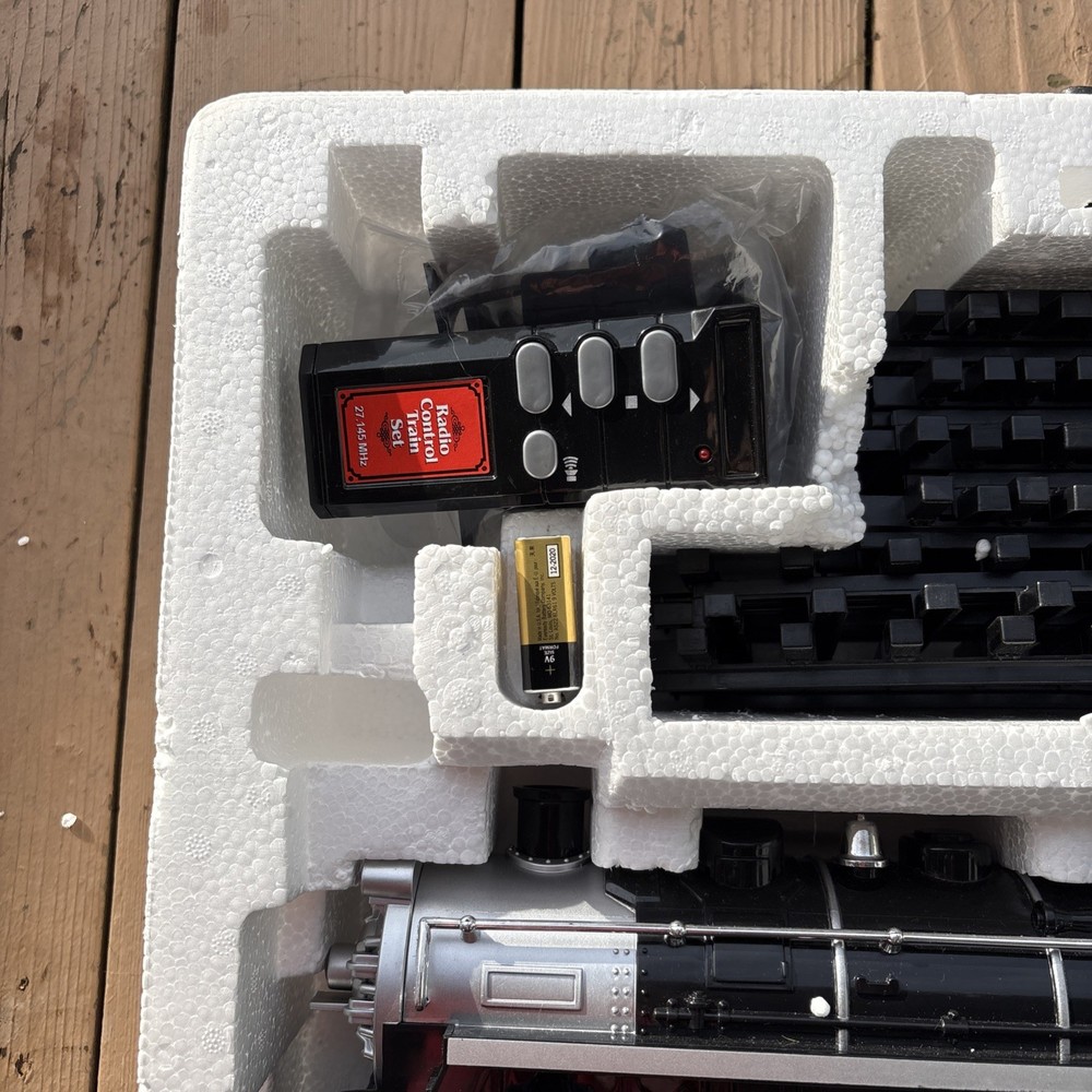 Eztec Silverado Express Wireless Remote Control Train Set Complete Tested
