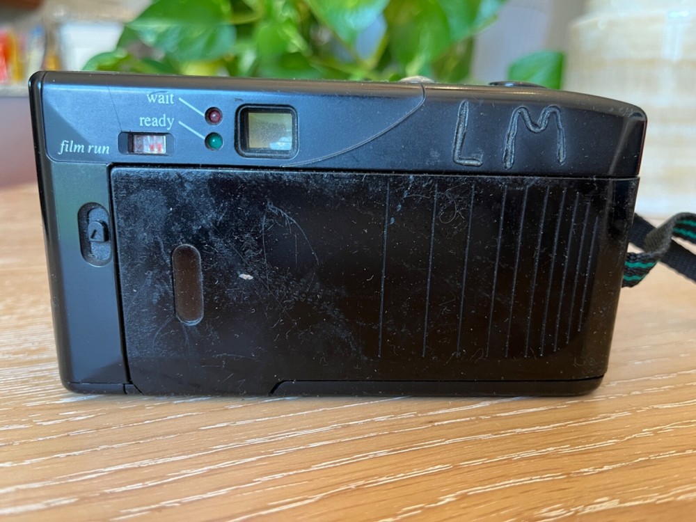Ansco 35mm Camera Tegra Auto Focus Flash Load Advance Rewind, with camera case