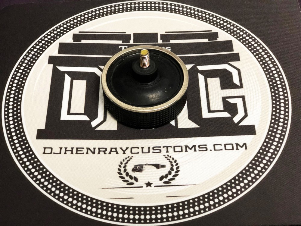 2 original Technics turntable isolation feet for all 1200 Series Thread M6 black