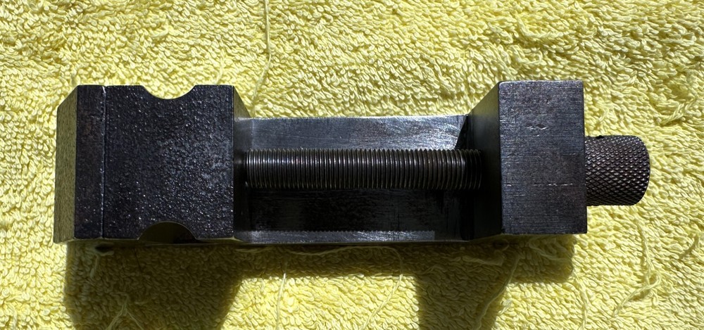 VINTAGE TOOLMAKERS 3 PC INSPECTION VISE
