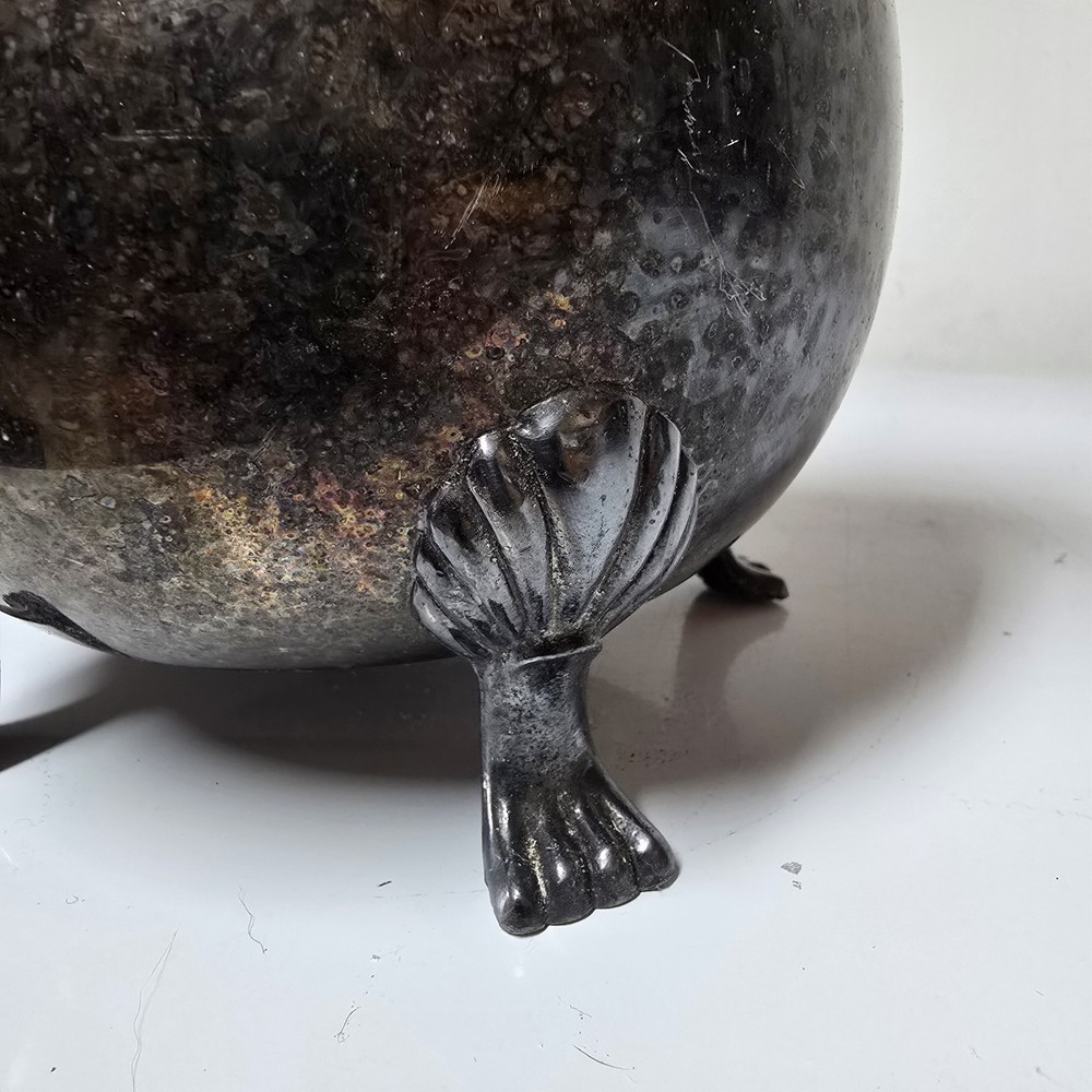 Vintage Leonard Silverplate Footed Water Pitcher With Ice Lip