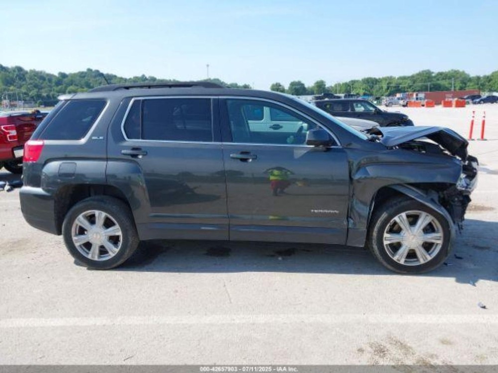 2017 GMC TERRAIN LR Door Trim Panel