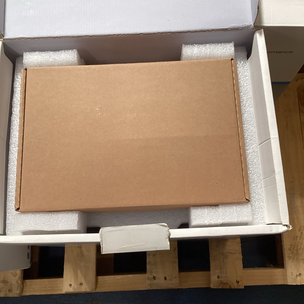 Promise Pegasus2 R8 Thunderbolt 2 RAID Storage Array, with 8 Drives, 32TB Total