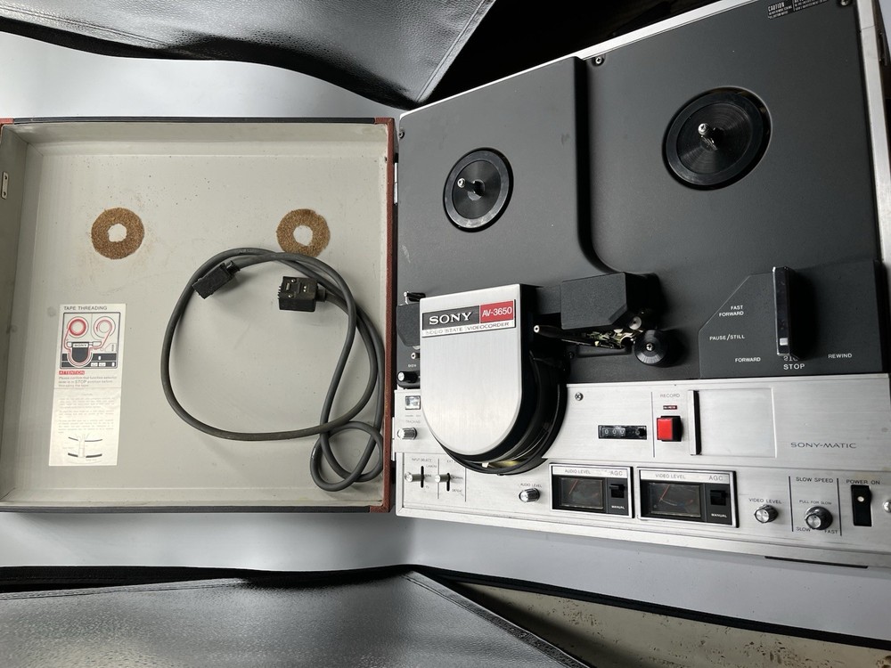 Vintage Sony AV-3600 Solid State Videocorder Untested