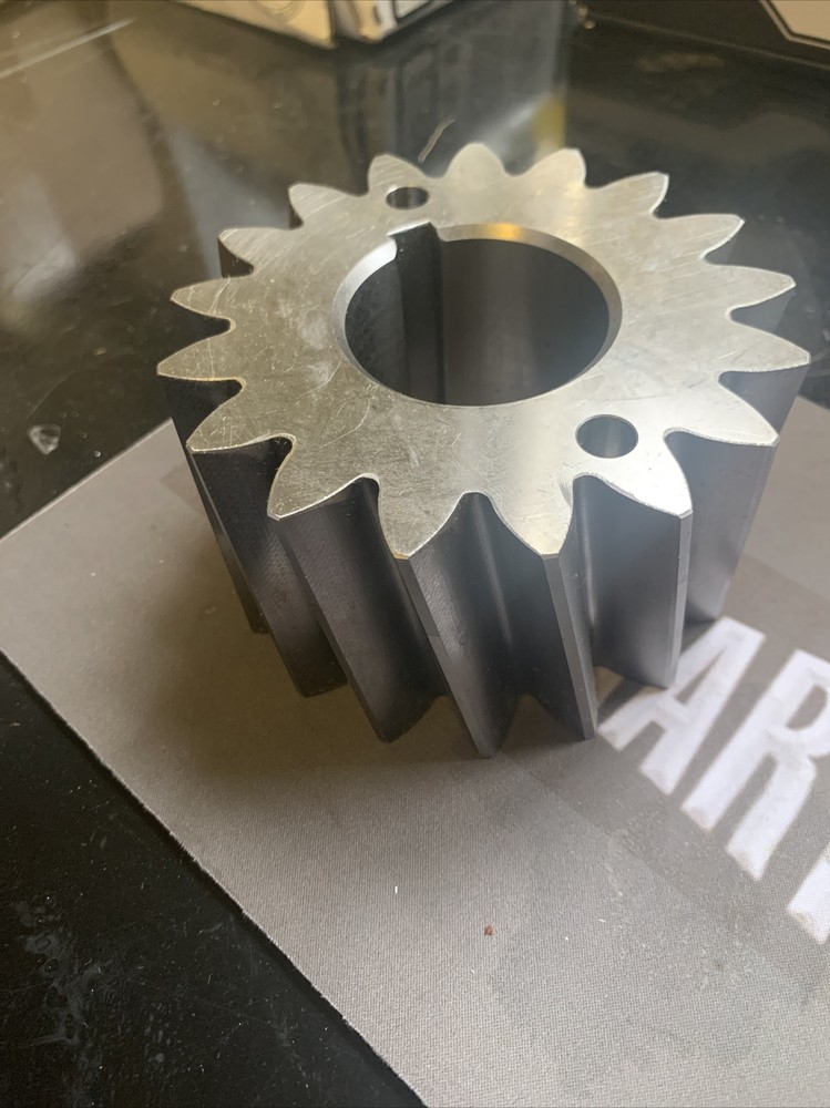 NEW Boston 9518047 Gear