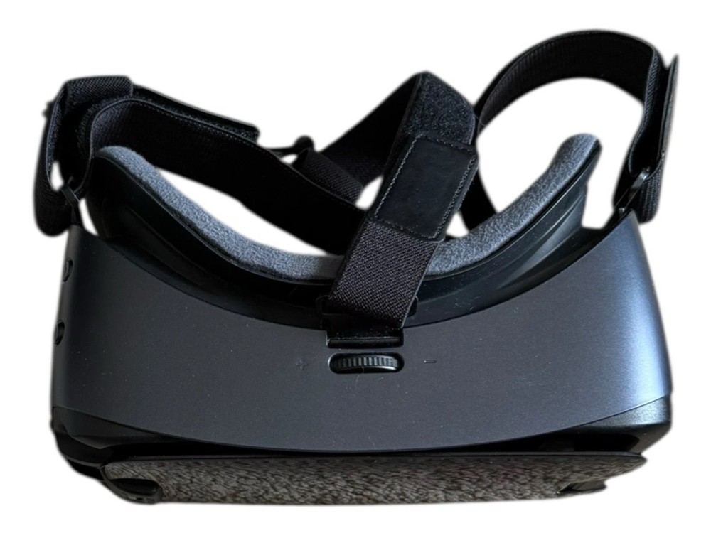 Samsung Galaxy Gear VR Oculus Virtual Reality Headset Only