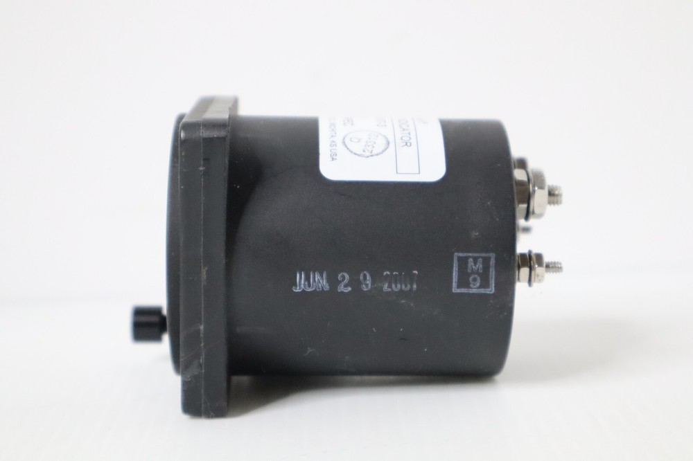 Mid-Continent Instrument MD101-3 AC Volt Frequency Indicator Beech 101-384107-3