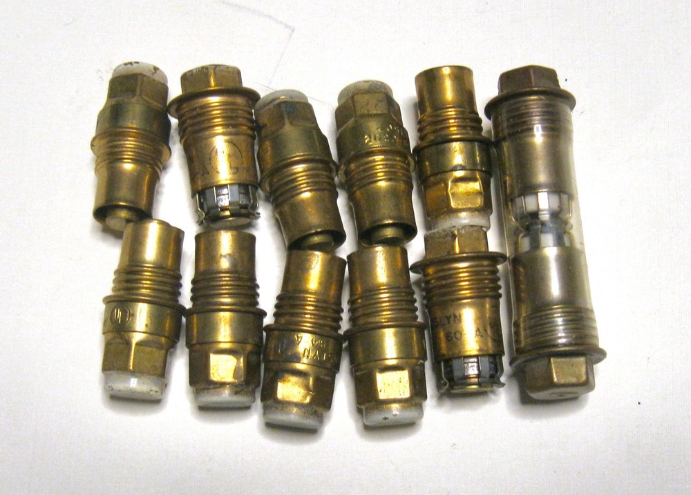 12 Western electric carbon lightning protector cartridges