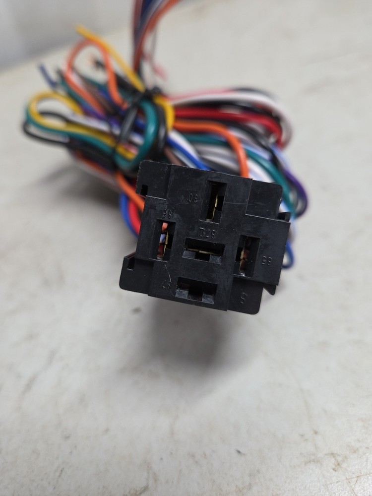 Avital 3300 Remote Start System New Open Box