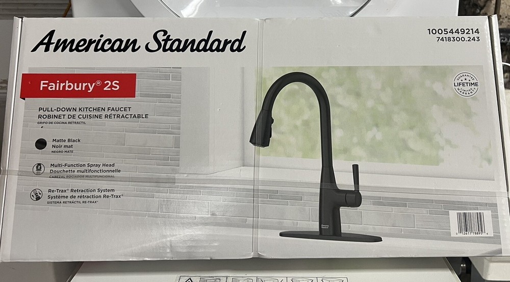 American Standard Fairbury 1-Handle Pull-Down Sprayer Kitchen Faucet Matte Black