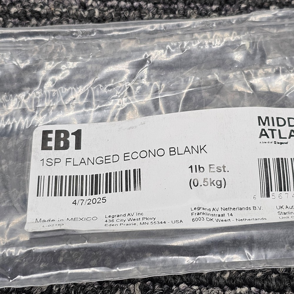 Middle Atlantic EB1 1 Space Blanking Panel Black Durable for 19" Rack Mounts