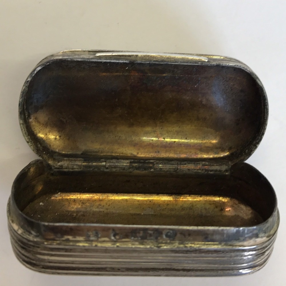 Fine Antique Georgian Solid Silver Snuff Box Thomas Willmore 1801 5.3cm X 2.6cm
