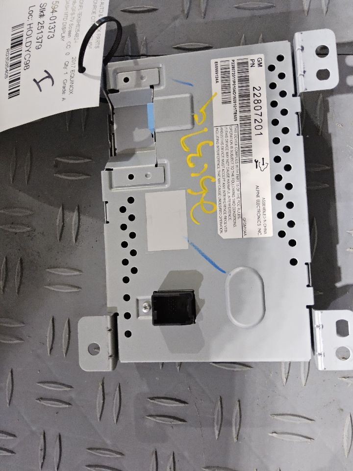 2010-2017 GMC Terrain Dash Mounted Lower 7" Display Screen