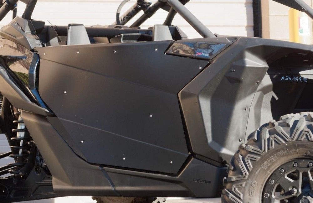 CAN AM MAVERICK X3 OPENING FULL DOORS