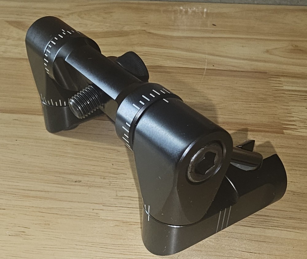 Stabilizer V Bar Mount