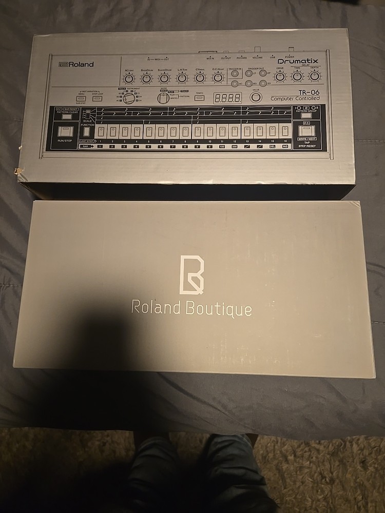 Roland TR-06 Drumatix Drum Machine Computer Controlled 32 Rhythm Patterns