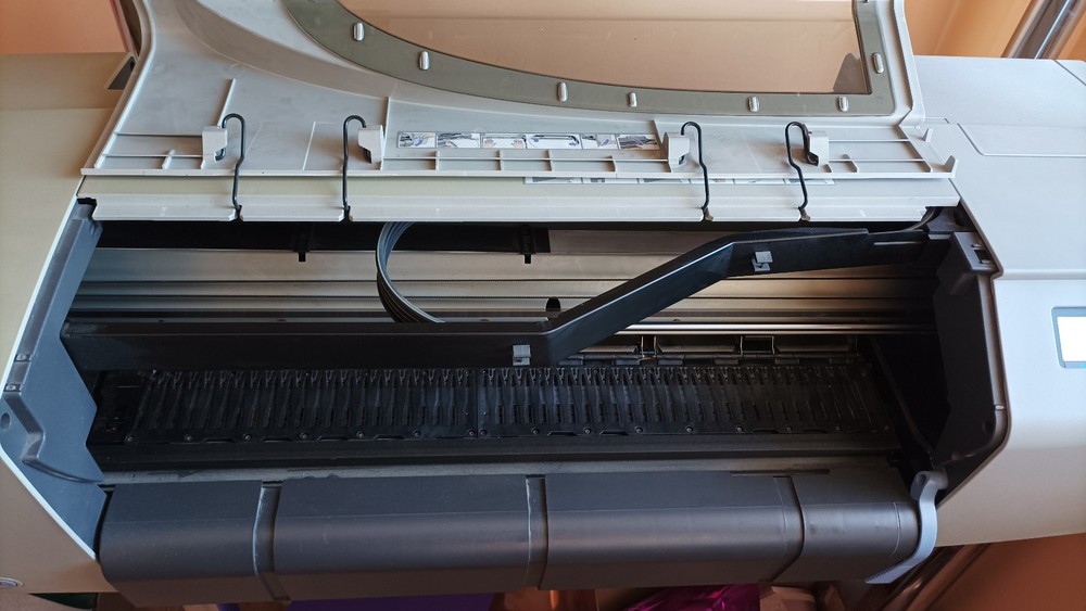 HP designjet 500 printer - working - needs servicing - let's arrange pickup