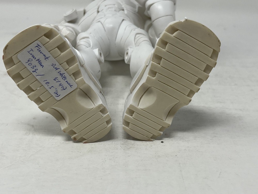 IRON MAN SUBCASTS STATUE UPPER DECK MARVEL COMICS 10.5" blank prototype?