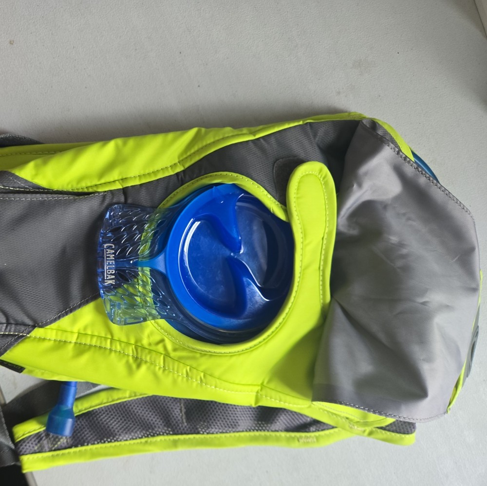 Camelbak Hydration Backpack 50 Oz./ 1.5L Black Hydrobak