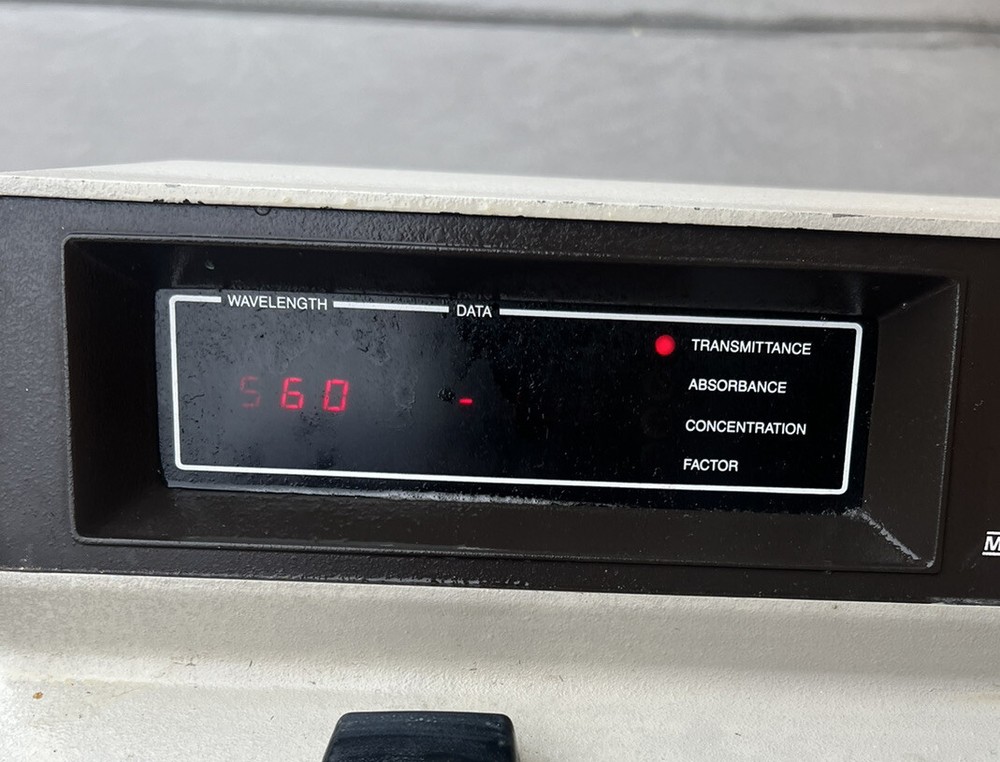 Milton Roy Spectronic 20D Digital Spectrophotometer