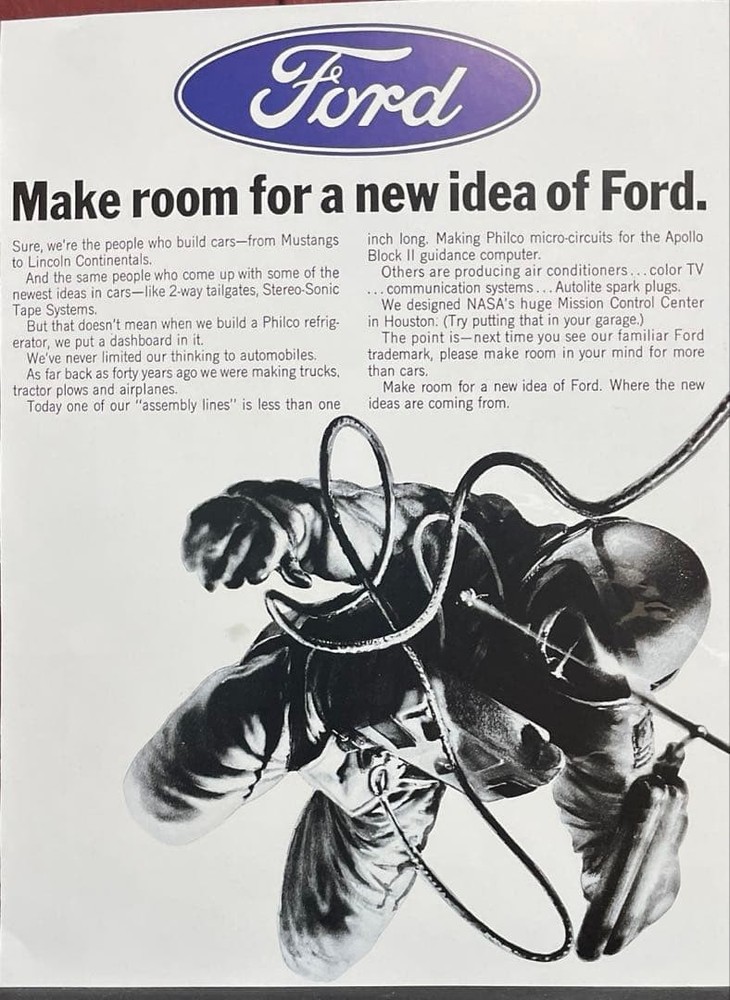 628 advertising corporate advertisement interior