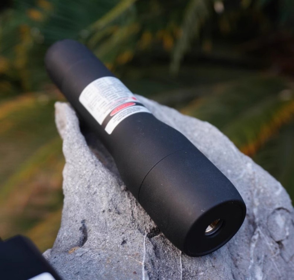 Waterproof Focusable Dot Red Laser Pointer 638nm Visible Beam Flashlight LMWP6