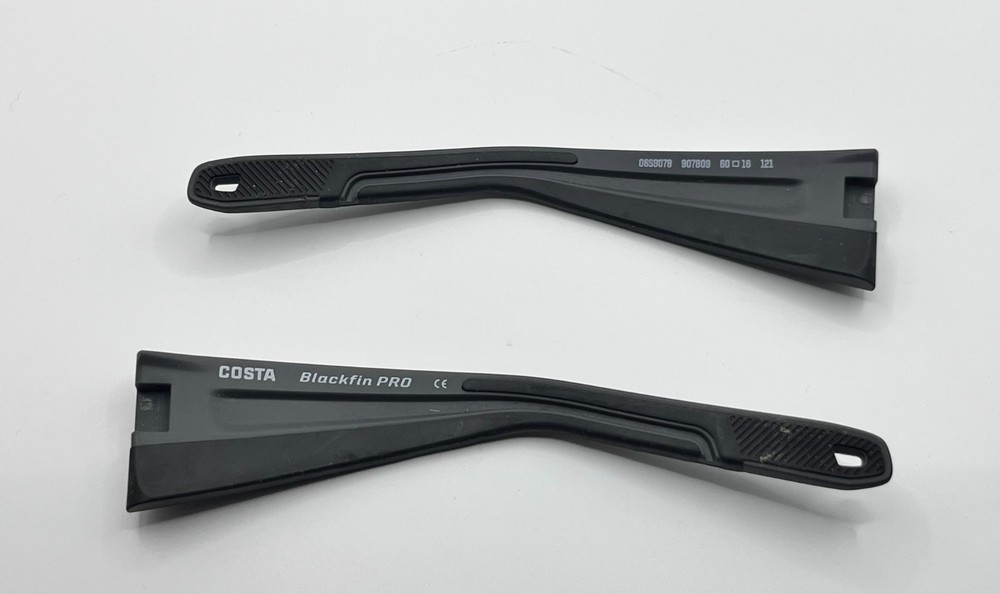 5410 - COSTA DEL MAR BLACKFIN PRO GREY /BLACK  BOTH TEMPLES  AUTHENTIC