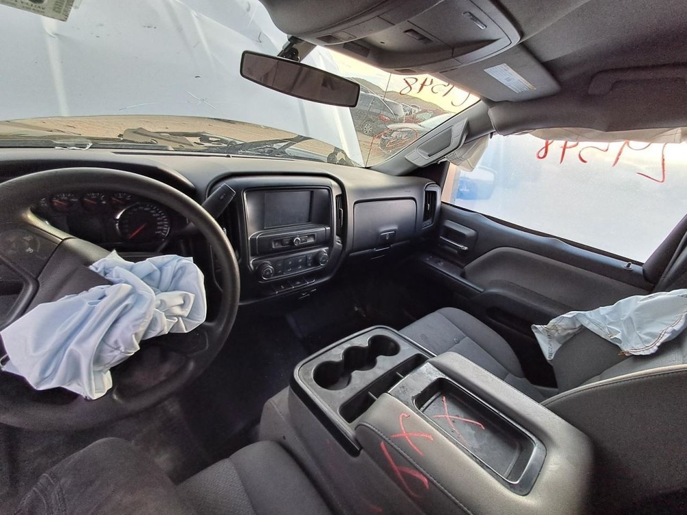 SILVRDO15 2018 Transmission Shift 1559561