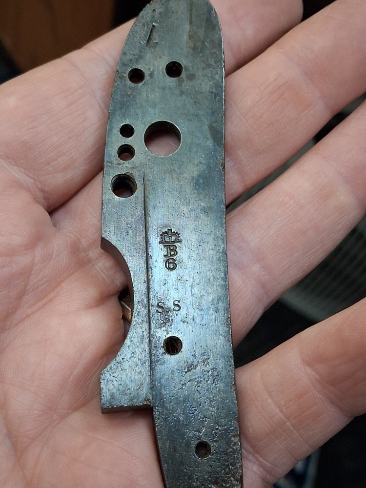 British VR Tower percussion lockplate 1844 Navy lock